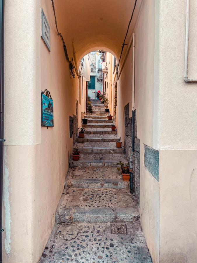 Porta Terra Apartment Cefalu Exterior photo