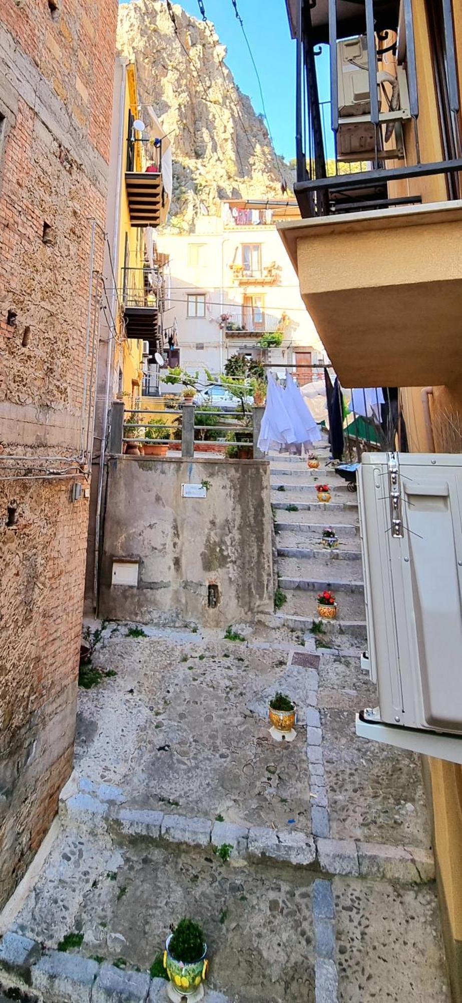 Porta Terra Apartment Cefalu Exterior photo